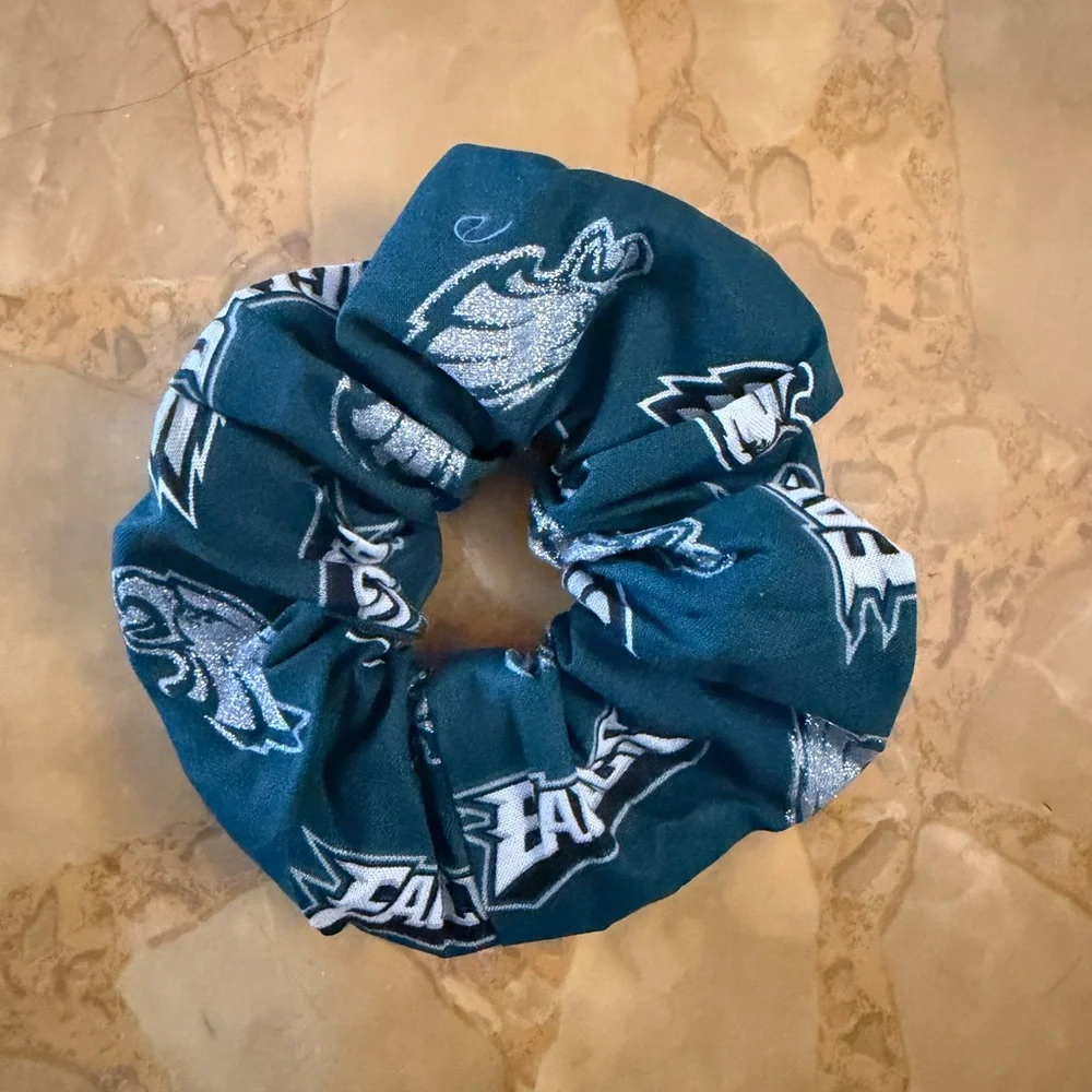 N/A teal scrunchie